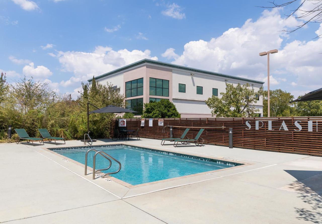 Hotel Wingate By Wyndham And Williamson Conference Center Round Rock Exterior foto