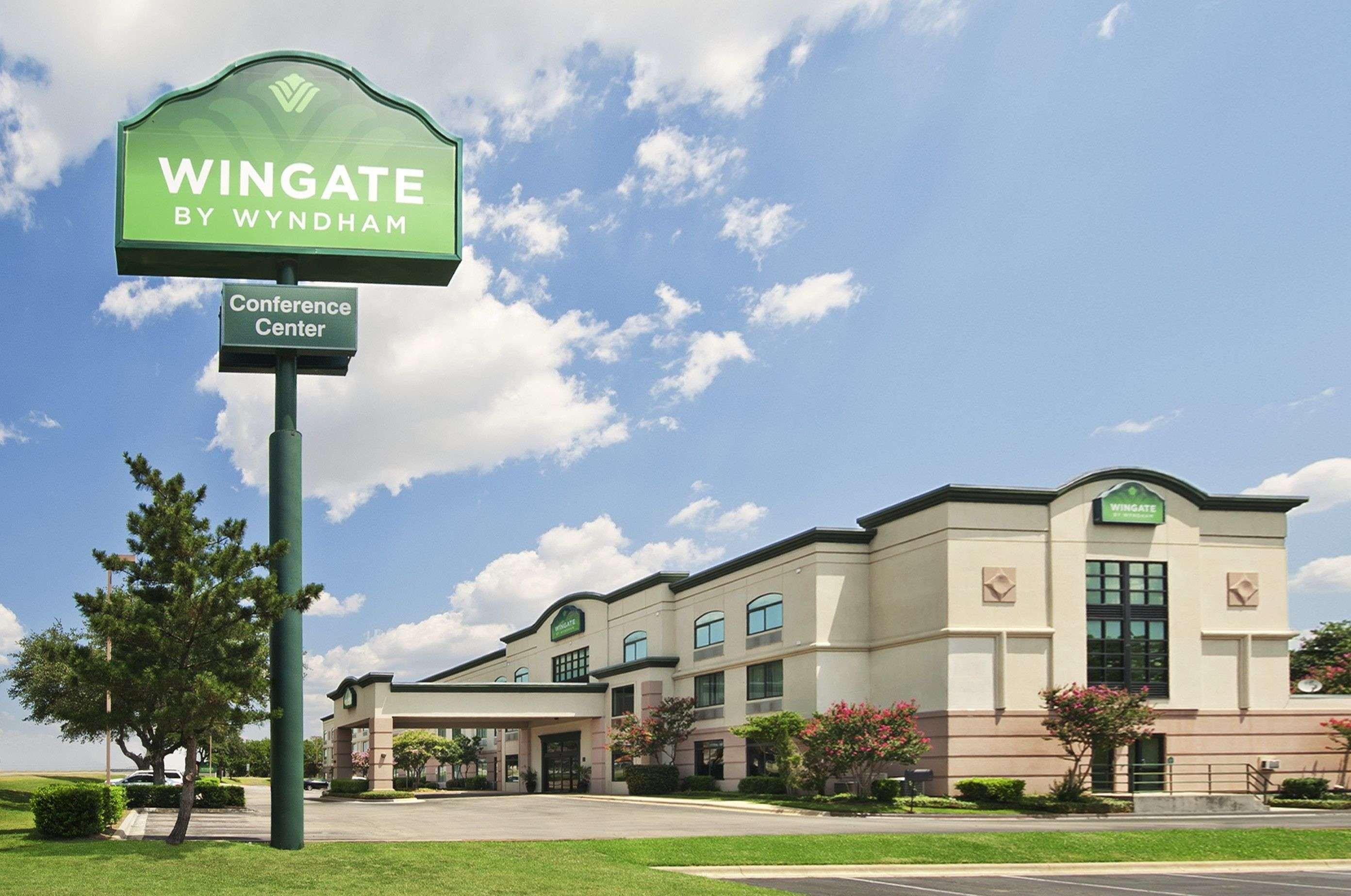 Hotel Wingate By Wyndham And Williamson Conference Center Round Rock Exterior foto