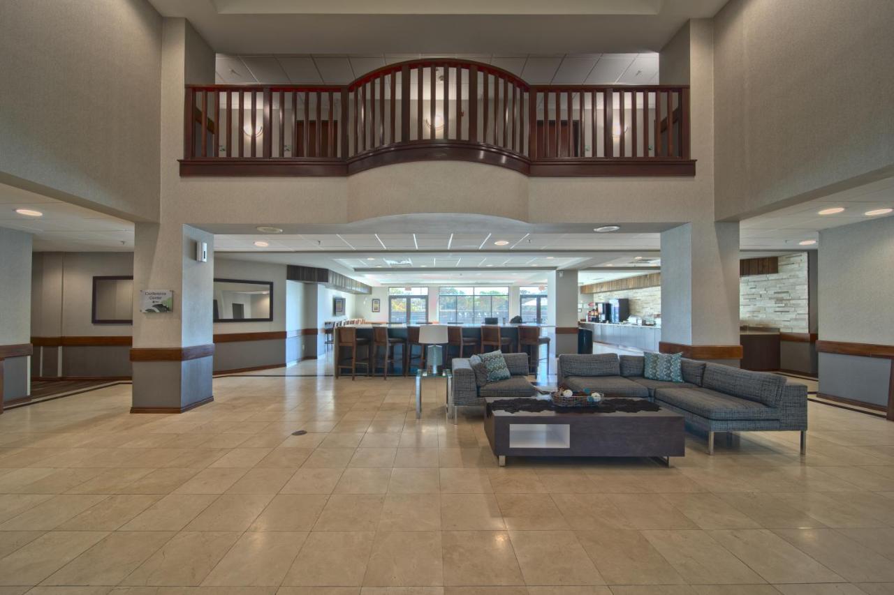 Hotel Wingate By Wyndham And Williamson Conference Center Round Rock Exterior foto
